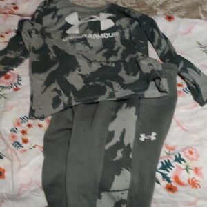 Under Armour Kids Camouflage Sweatpants & Joggers - Gray and Black